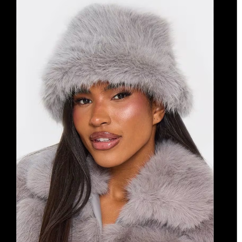 Gray Faux Fur Winter Hat – Soft & Warm Russian Style